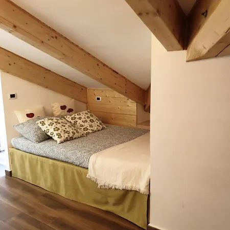 Romantica Mansarda Nel Cuore Di Turín