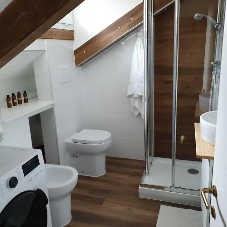 Romantica Mansarda Nel Cuore Di Appartement
